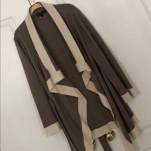 St. John tan and beige cardigan